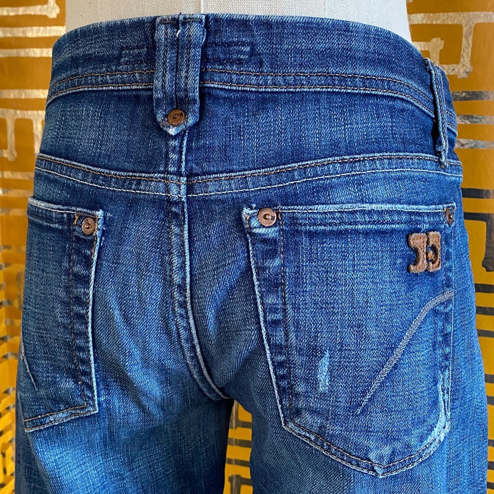 Joe's Blue Denim Jeans in Boot Cut Style